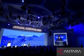 Prabowo terharu, terima pesan warga syukuri dapat panel interaktif