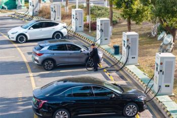 Keunggulan mobil buatan China tarik minat konsumen Indonesia