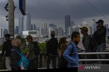 Waspadai potensi hujan lebat hingga sangat lebat di sejumlah kota