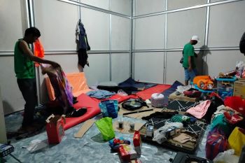 Penyintas bencana mulai tempati huntara di Kayu Pasak Palembayan Agam