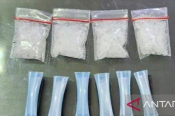 Polres Karawang tangkap seorang pria pengedar sabu di kawasan perumahan