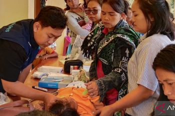 Kemenkes perkuat kesehatan penyintas longsor di Desa Sibalanga Tapanuli Utara