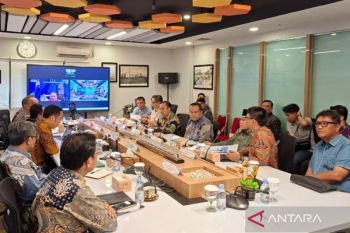 Pemkot minta Kemenhub tambah petugas jaga perlintasan sebidang di Pariaman