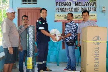 PT Timah bantu Kelompok Nelayan Penganak Air Gantang