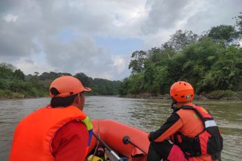 Remaja pemain angklung asal Palembang hilang terseret arus Sungai Musi di Empat Lawang