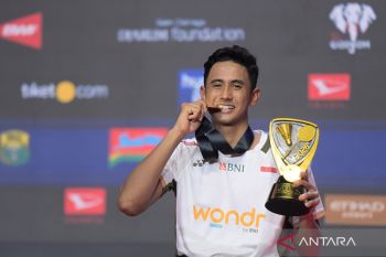 Alwi Farhan juarai Indonesia Masters 2026
