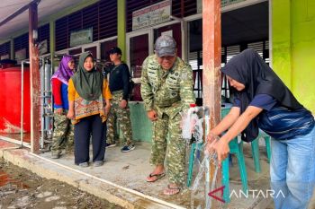 Kemenhan pasang 60 instalasi penjernih air siap minum di Aceh Tamiang