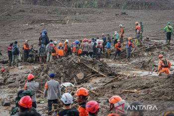 Menteri LH: Longsor Cisarua jadi momentum evaluasi total tata ruang