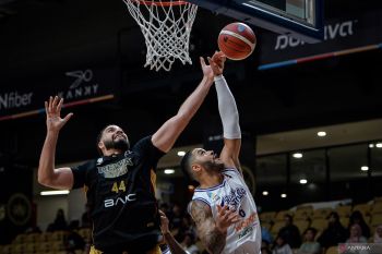 Dewa United memimpin klasemen sementara IBL 2026