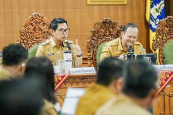 Bupati Badung minta OPD gali potensi pendapatan daerah