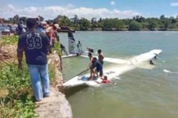 Pesawat Smart Air mendarat darurat di Nabire akibat gangguan mesin