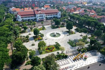 Pemkot Surabaya minta warga tenang dan waspada atas virus super flu