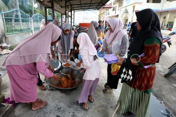 Dua bulan pascabencana, 91 ribu warga Aceh masih bertahan di titik pengungsian