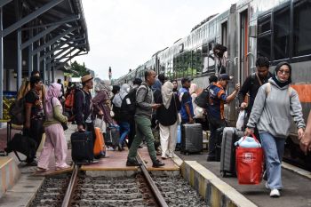 Daop 2 siapkan 24 perjalanan KA Jarak Jauh per hari pada musim lebaran