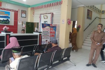 Pelayanan perkantoran di Tanjung Raya Agam berangsur normal