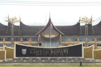 Pemkab: Dana transfer akhir tahun belum tertampung di APBD 2025 Pasbar sebabkan sisa kas besar