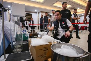 Foto: Pengungkapan industri rumahan pembuatan narkoba