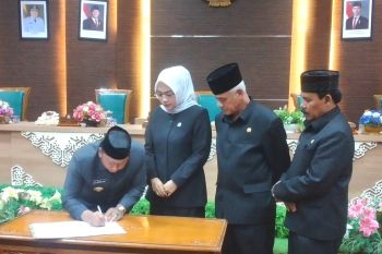 Dewan paripurnakan Raperda RTRW Kabupaten Batola