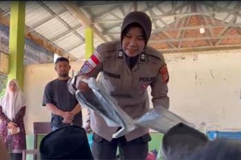 Polres Aceh Tamiang salurkan bantuan pendidikan kepada pelajar