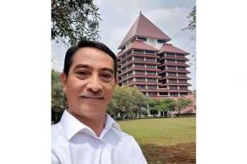 Sejarah Indonesia dalam arus global: Menggali dan Mengangkat akar peradaban nusantara