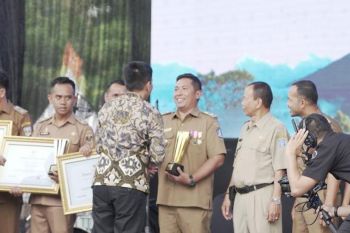 Desa Darmasaba raih juara I nasional Lomba Administrasi Tata Kelola Pemerintahan Desa 2025