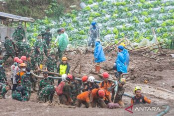 53 kantong jenazah longsor Cisarua dievakuasi hingga hari ini