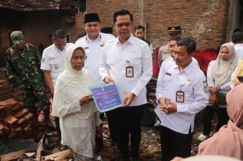Pemkab Jepara bantu perbaikan 24 rumah warga terdampak bencana alam