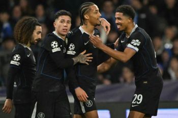 Chelsea lolos langsung ke 16 besar setelah menang 3-2 atas Napoli