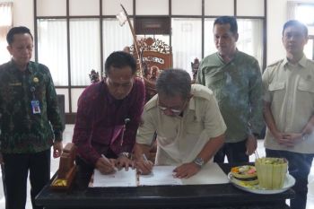 Pemkab Jembrana gandeng swasta suplai air pelabuhan ikan internasional