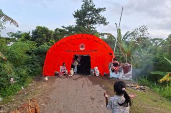 1.108 warga Serang masih bertahan di pengungsian