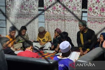 Ketika iman tak ikut hanyut terbawa banjir