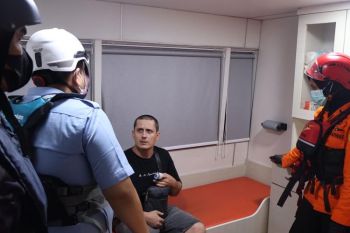 Basarnas evakuasi warga negara Rusia dari kapal tanker karena sakit