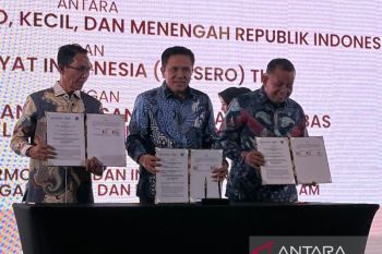 Dua anak Ahmad Dhani, Al Ghazali dan El Rumi resmi gabung ke Gerindra