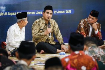 Pemprov Jateng pastikan kelayakan fasilitas di posko pengungsi bagi korban banjir