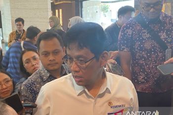 Umpan untuk Nelayan "Pole and Line"