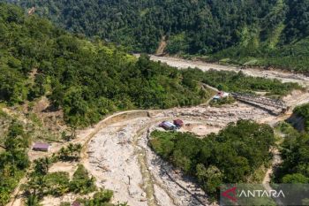BNPB kerahkan mobil dapur umum untuk pengungsi banjir Gayo Lues