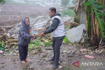 BRI Peduli Salurkan Bantuan, Warga Terdampak Longsor Cisarua Terbantu