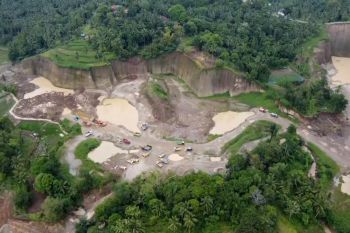 Cilegon hentikan aktivitas tambang sebagai upaya penanganan banjir