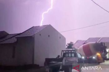 Polda Lampung imbau masyarakat untuk waspadai cuaca ekstrem