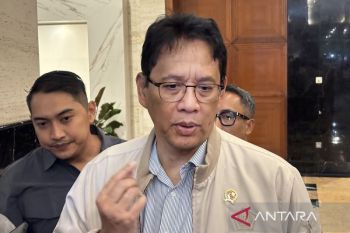 Purbaya akan tinjau hambatan dapen dan asuransi masuk pasar saham