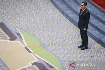 Sepekan, isu reshuffle kabinet hingga Adies Kadir jadi Hakim MK