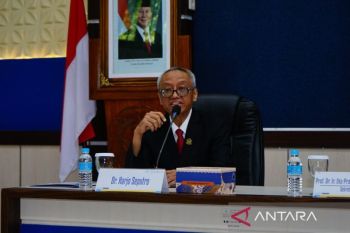 Rektor Untag Surabaya resmi sandang gelar Doktor dari UNS