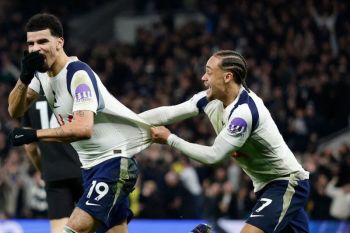 Imbang lawan Tottenham 2-2, City gagal pangkas jarak dari Arsenal