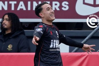 Penyerang timnas Miliano Jonathans kembali cetak gol untuk Excelsior