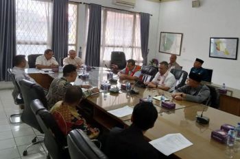 Pemprov Kalteng diminta segera koordinasikan perbaikan jalan dengan pusat