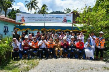 PT Semen Padang gelar aksi Germas 2026, dorong lingkungan bersih dan sehat di Sikayan Mansek, Batu Gadang
