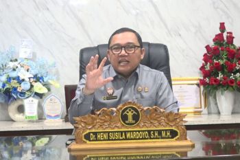 Kakanwil jelaskan kinerja Kemenkum Jateng pada siniar perdana