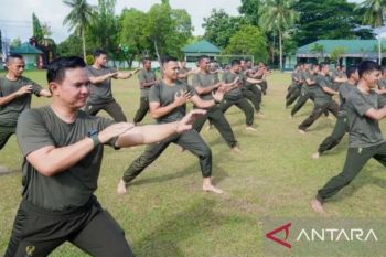 120 prajurit Kodam Pattimura dibekali kemampuan pencak silat militer