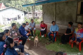 Kemensos mengirim tim untuk mendampingi keluarga dari kasus anak SD di NTT