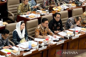 Menteri Perdagangan tegaskan larangan impor pakaian bekas demi kesehatan dan lindungi UMKM